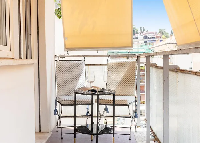 Amazing Ponte Milvio Апартаменты *