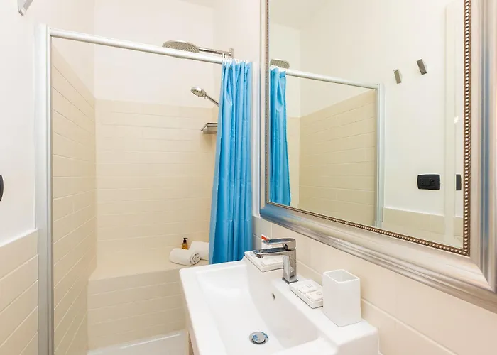 Amazing Ponte Milvio Рим